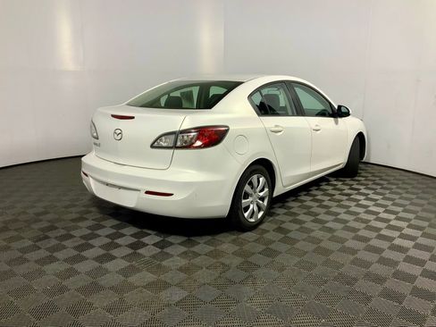 Used 2012 MAZDA MAZDA3 i Sport image 11