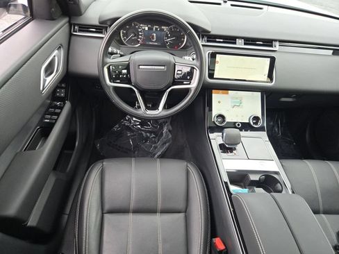 Used 2022 Land Rover Range Rover Velar R-Dynamic S AWD/4WD image 6