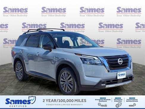 Used 2024 Nissan Pathfinder SL w/ SL Premium Package image 1
