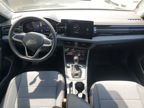 New 2026 Volkswagen Jetta SE image 15