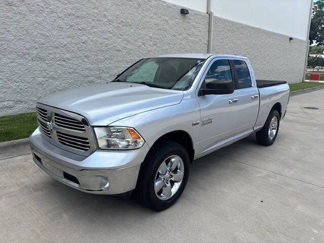 Used 2015 RAM 1500 Big Horn RWD image 2