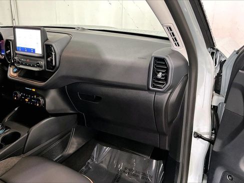 Certified 2024 Ford Bronco Sport Outer Banks w/ Tech Package AWD/4WD image 16