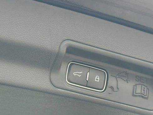 New 2026 Ford Explorer Active w/ Active Comfort Package image 6