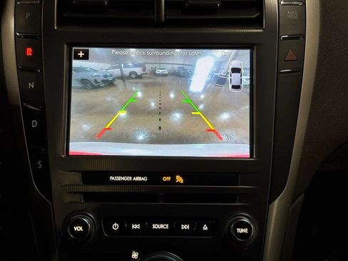 Used 2017 Lincoln MKZ Select w/ Select Plus Package AWD/4WD image 14