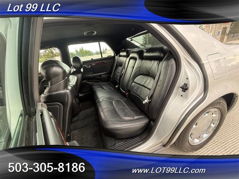 Used 2001 Cadillac De Ville DHS w/ Safety/Security Pkg FWD image 36