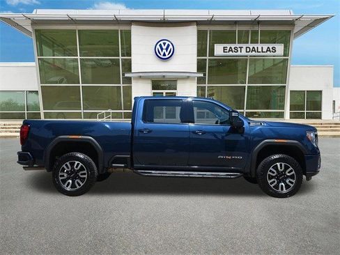 Used 2023 GMC Sierra 2500 AT4 w/ AT4 Premium Plus Package image 3