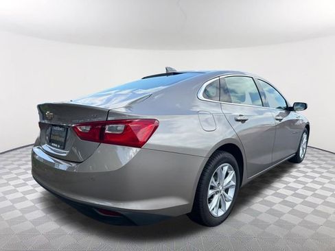 Used 2024 Chevrolet Malibu LT FWD image 5