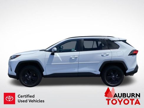 Certified 2024 Toyota RAV4 LE AWD/4WD image 5