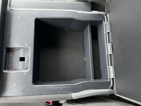 Used 2023 Ford F150 XLT image 30