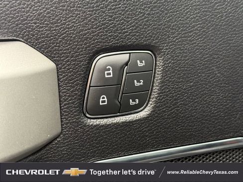 Used 2021 Ford F250 Lariat w/ Lariat Ultimate Package AWD/4WD image 33