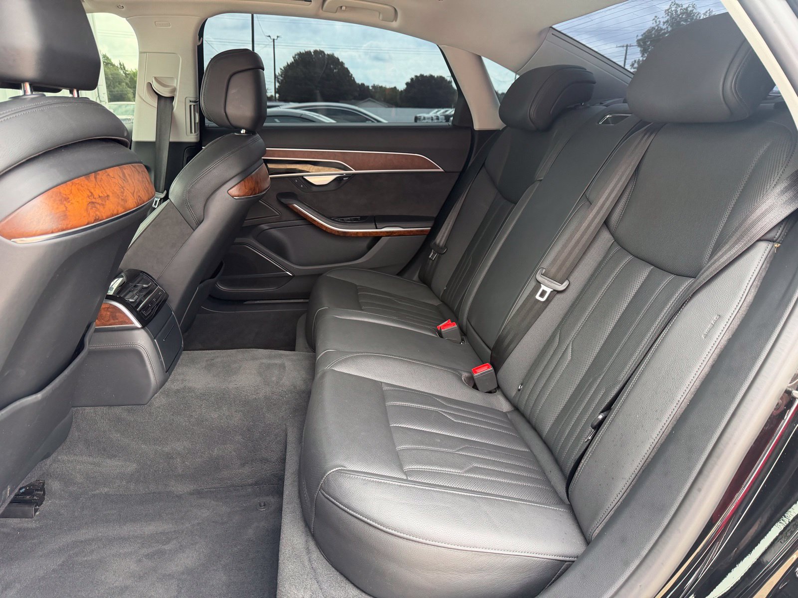Used 2020 Audi A8 L 4.0T w/ Sport Plus Package AWD/4WD image 22
