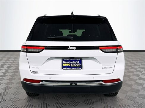 New 2025 Jeep Grand Cherokee Limited w/ Luxury Tech Group II image 5