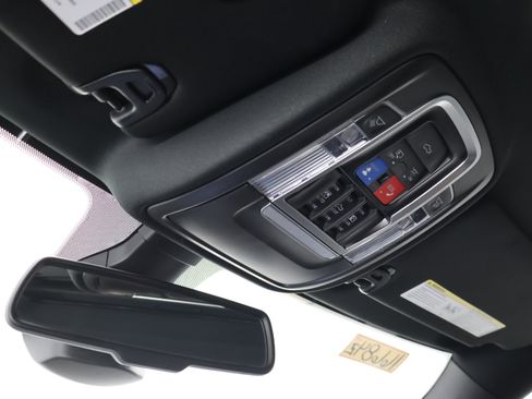 Used 2022 RAM 2500 Laramie w/ Night Edition AWD/4WD image 12