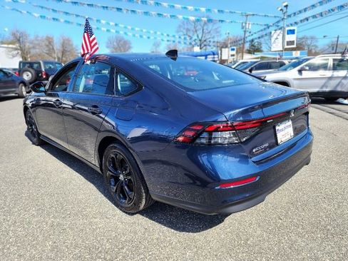 Used 2025 Honda Accord SE image 3