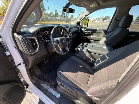 Used 2022 Chevrolet Silverado 2500 LT w/ Convenience Package image 14