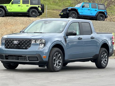 New 2026 Ford Maverick XLT w/ XLT Luxury Package image 8