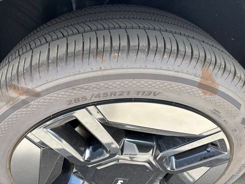 Certified 2026 Kia EV9 GT-Line AWD/4WD image 19