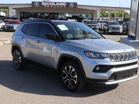 Used 2024 Jeep Compass Limited AWD/4WD image 1