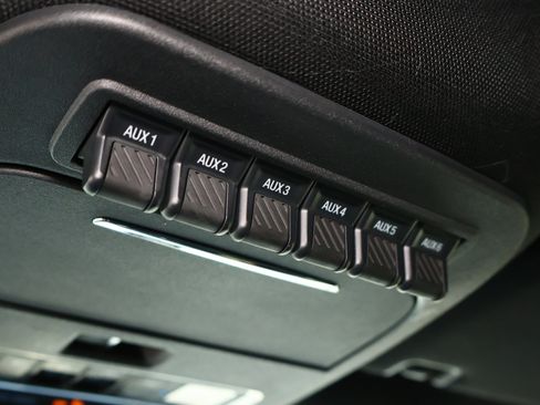 Used 2022 Ford F150 Raptor w/ Equipment Group 801A High AWD/4WD image 27
