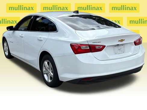 Used 2023 Chevrolet Malibu LS FWD image 9