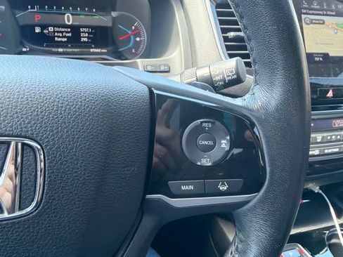 Used 2020 Honda Pilot Touring image 20
