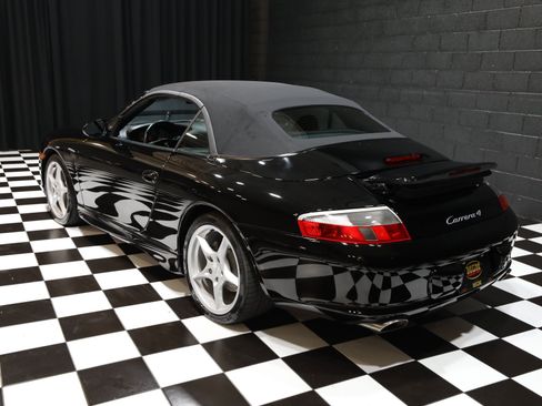 Used 2003 Porsche 911 Carrera 4 AWD/4WD image 8