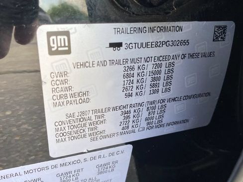 Certified 2023 GMC Sierra 1500 AT4 w/ AT4 Premium Package AWD/4WD image 29