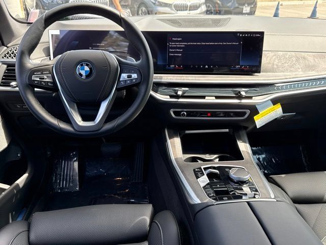 Used 2026 BMW X5 xDrive50e w/ Parking Assistance Package AWD/4WD image 30