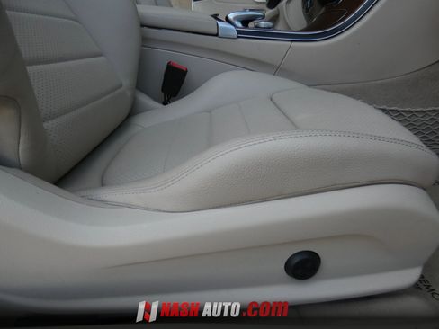 Used 2020 Mercedes-Benz C 300 Cabriolet image 30