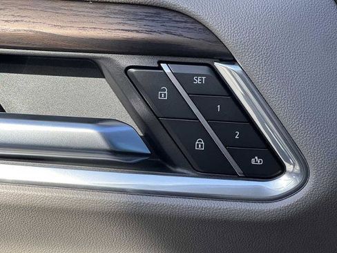 New 2026 GMC Sierra 1500 SLT w/ SLT Premium Plus Package image 18