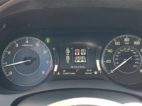 Used 2024 Acura RDX SH-AWD image 21