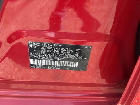 Used 2007 Toyota RAV4 4WD V6 w/ 3rd Row image 12