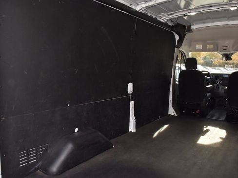 Used 2023 Ford Transit 250 Medium Roof w/ Load Area Protection Package image 34