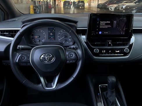 Used 2025 Toyota Corolla SE FWD image 13