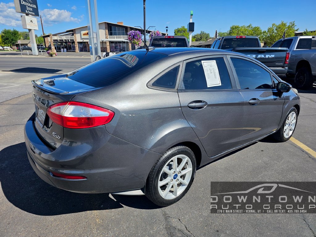 Used 2019 Ford Fiesta SE w/ Equipment Group 201A FWD image 3