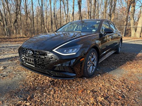 Used 2022 Hyundai Sonata SEL w/ Convenience Package image 1