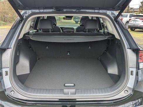 Used 2025 Kia Sportage SX Prestige image 31