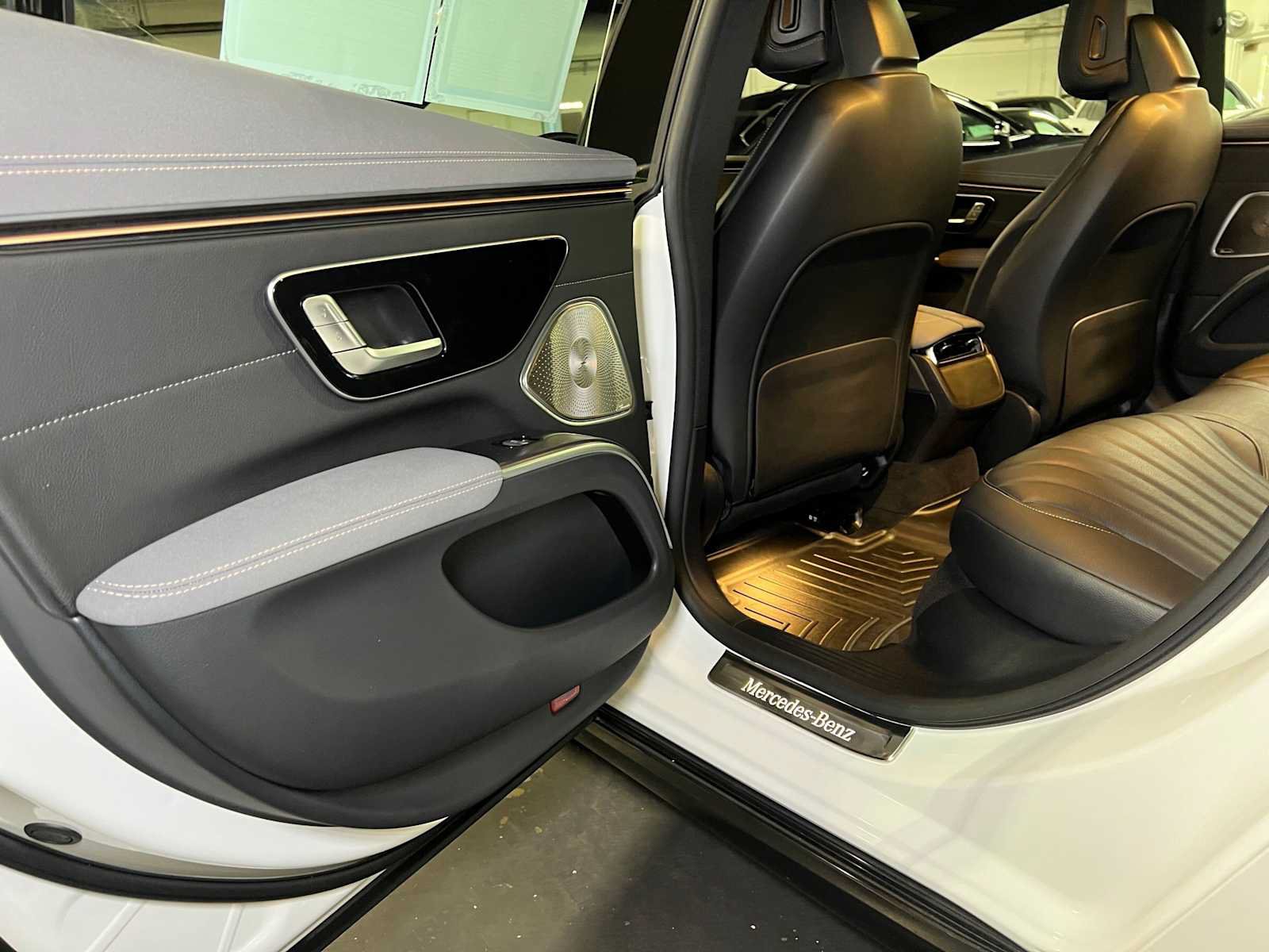Certified 2022 Mercedes-Benz EQS 450+ Sedan image 17