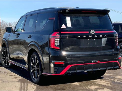 New 2026 Nissan Armada NISMO image 3