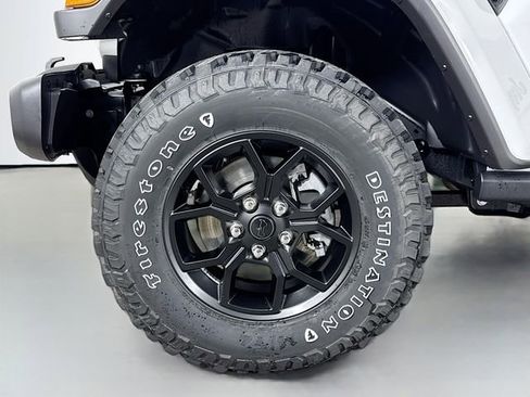 New 2026 Jeep Gladiator Sport image 32