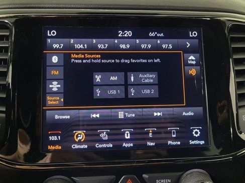 Used 2020 Jeep Grand Cherokee High Altitude image 25