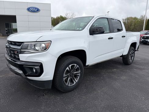 Used 2022 Chevrolet Colorado Z71 w/ Safety Package AWD/4WD image 1