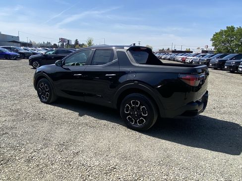 Used 2024 Hyundai Santa Cruz SEL image 3