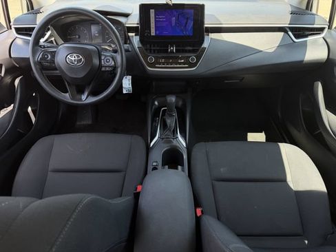 Used 2023 Toyota Corolla LE FWD image 11