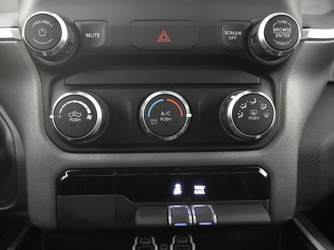 Used 2022 RAM 1500 Lone Star image 28