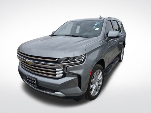 Used 2023 Chevrolet Tahoe High Country image 3
