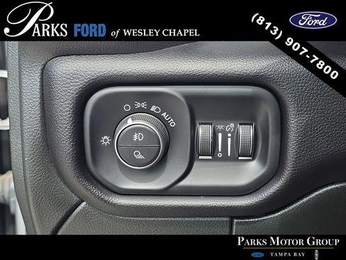 Used 2024 RAM 2500 Laramie w/ Safety Group AWD/4WD image 28