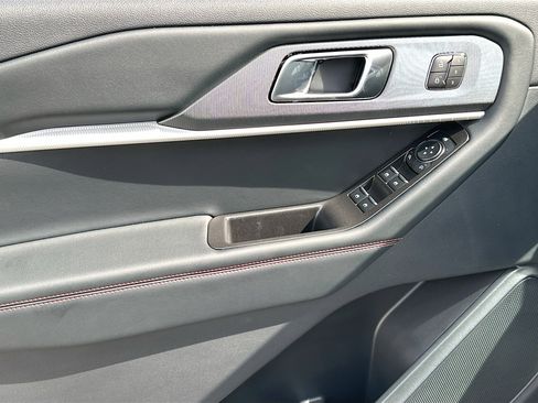 New 2026 Ford Explorer ST-Line w/ ST-Line Street Pack RWD image 13