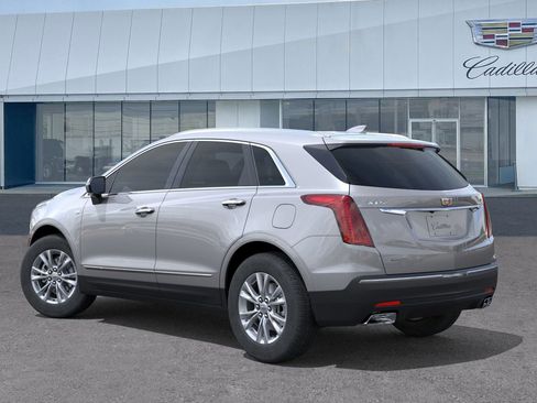 New 2025 Cadillac XT5 Luxury image 3