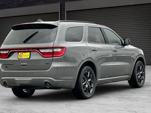 Used 2026 Dodge Durango GT image 4
